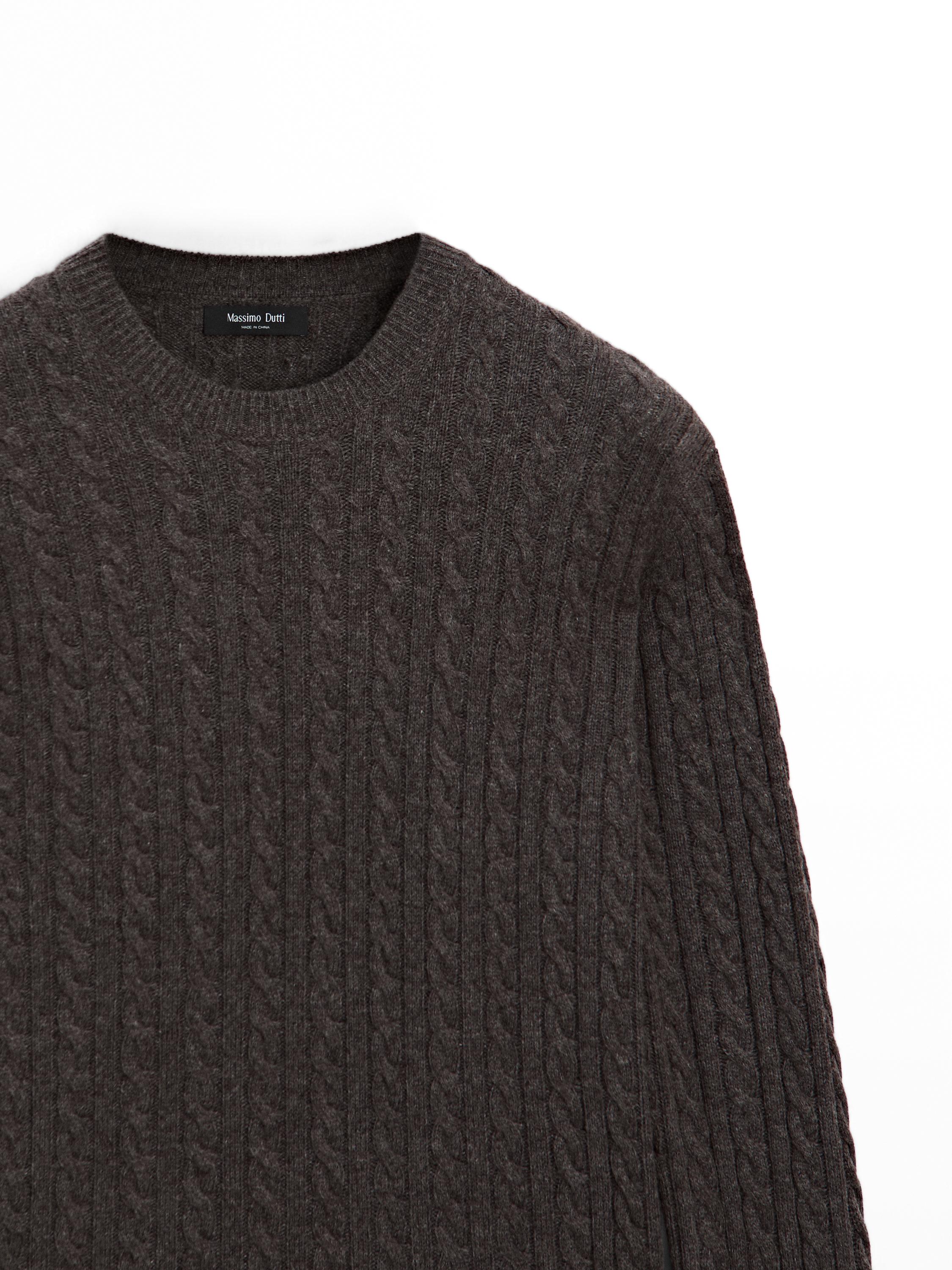 Cable-knit sweater with crew neck